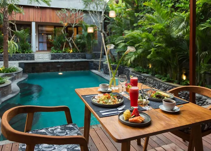 Bije Boutique & Gallery Hotel 3*